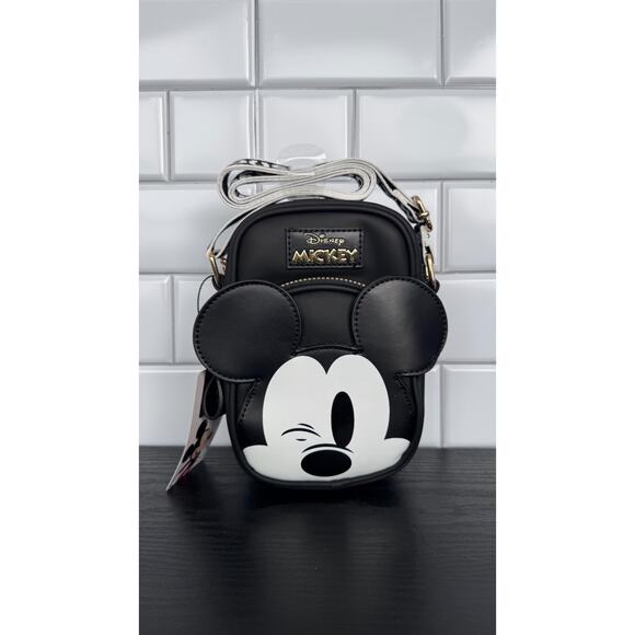 Primark x Disney Winking Mickey Mouse 3-Piece Set-Backpack, Phone Bag, Coin bag main image 14